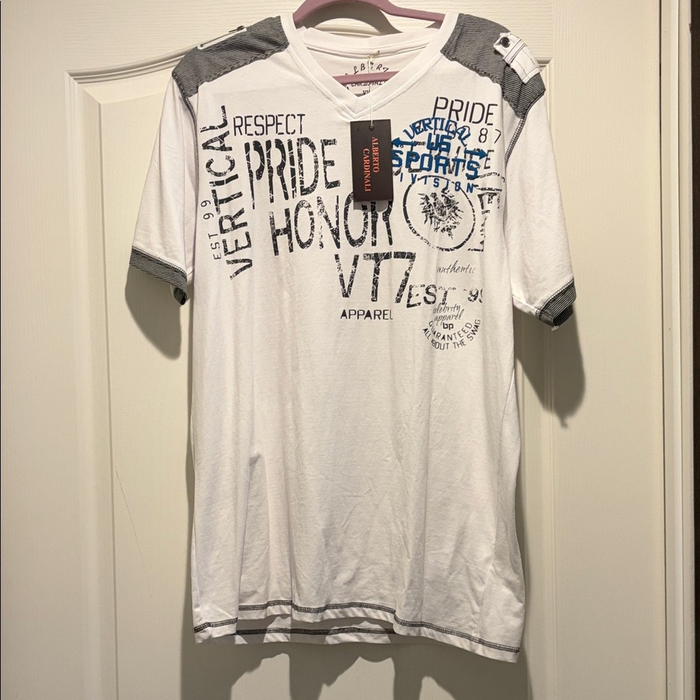 Vertical Sports White Graphic Men's Tee